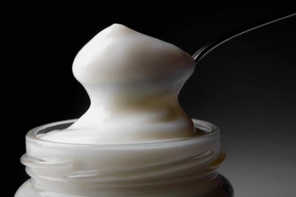 People Are Shocked After Seeing How Mayonnaise Is Really Made